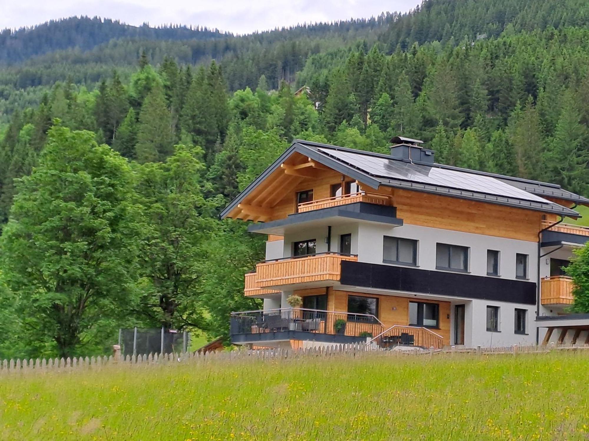 Zimmer & Appartements Schwarzenbacher Sonja & Konrad Клайнарль Экстерьер фото