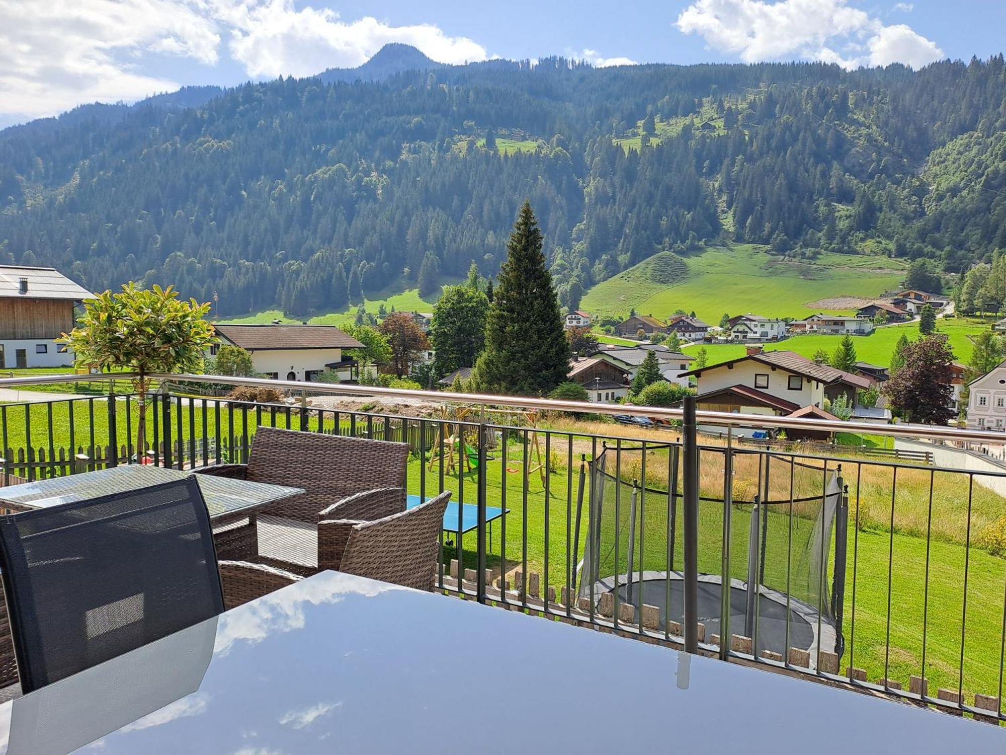 Zimmer & Appartements Schwarzenbacher Sonja & Konrad Клайнарль Экстерьер фото